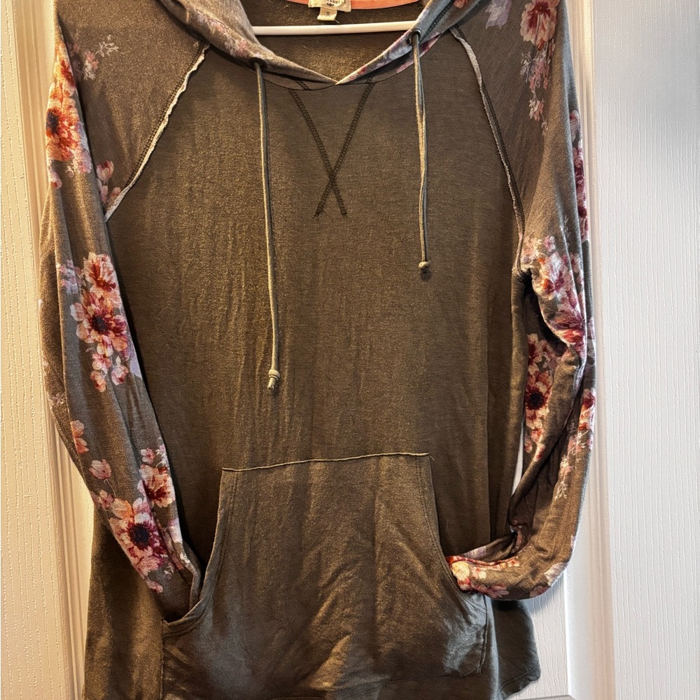Floral Sleeve Hoodie - Gray